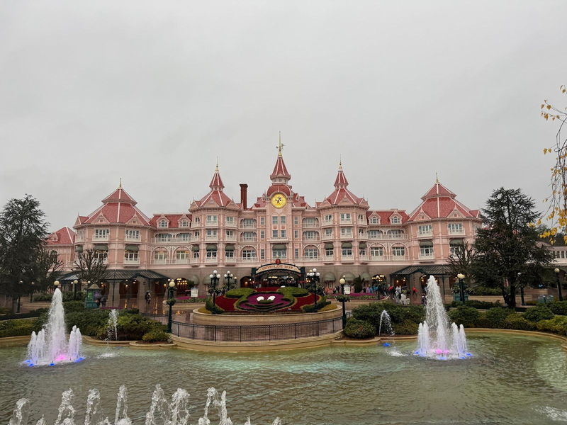 Disney Paris Entrance