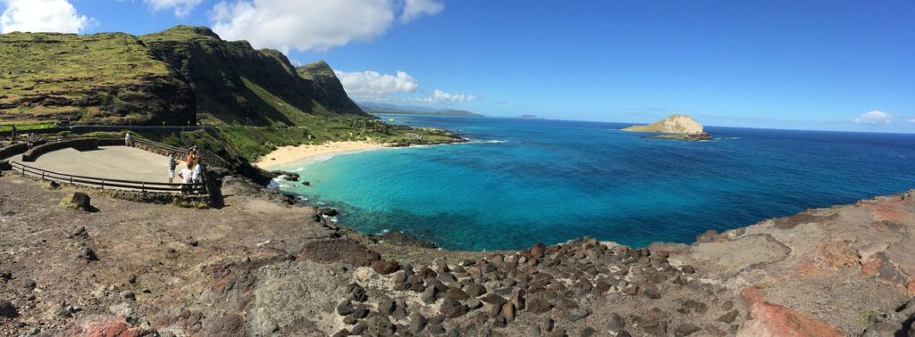 oahu, hawaii, beach, hawaiian, ocean, scenic, makapu'u, outdoor, hawaii beach, windward, lookout point, nature, pacific, coastline, turquoise, water, sea, makapuu, tropical, travel to Hawai'i on a budget