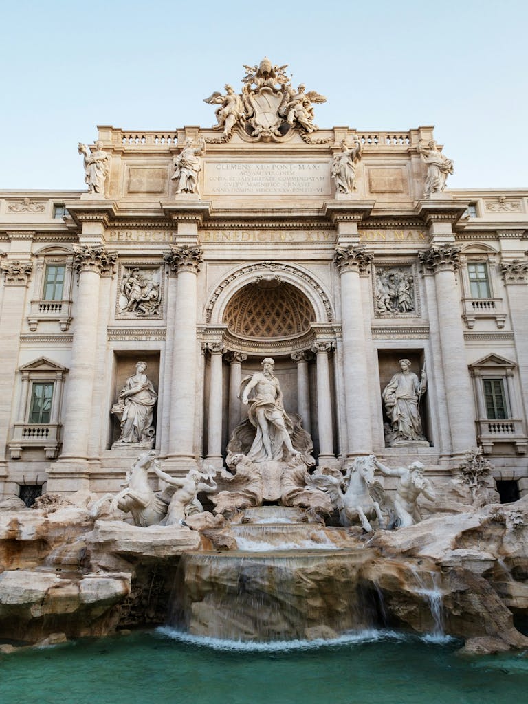 Capture of the magnificent Trevi Fountain, an iconic landmark in Rome, Italy.